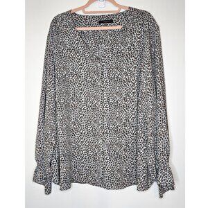 T Tahari Leopard Print Long Sleeve V Neck Button Up Blouse Top 3X